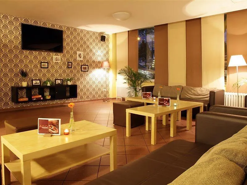 Hotel A&O Duesseldorf Hauptbahnhof