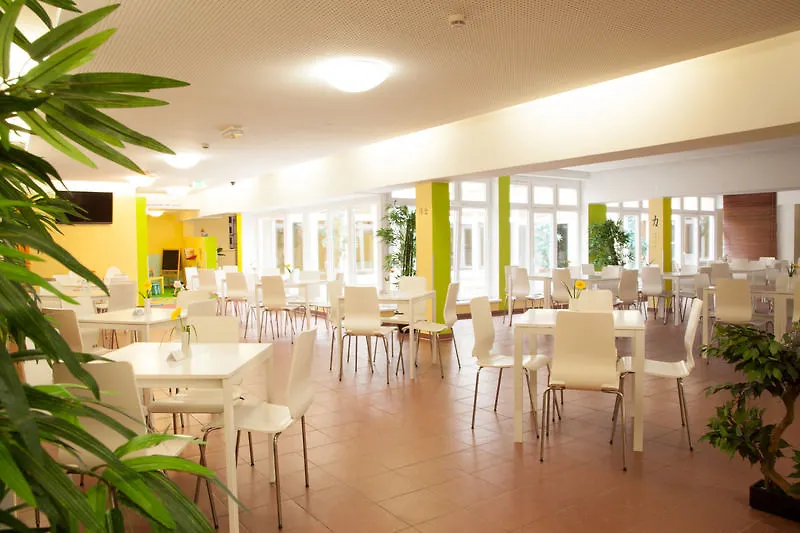Hotel A&O Duesseldorf Hauptbahnhof  Düsseldorf