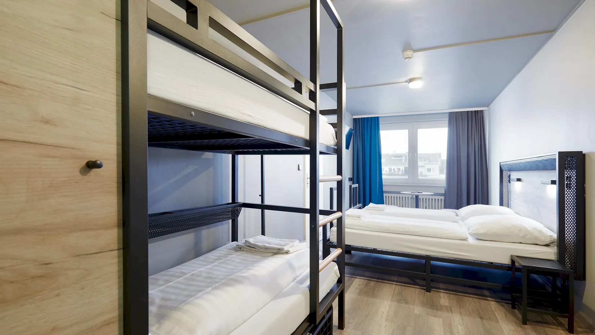 **  A&O Duesseldorf Hauptbahnhof Hotel Germany