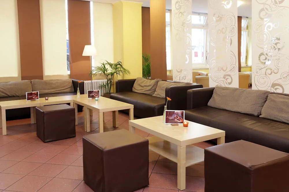 **  A&O Duesseldorf Hauptbahnhof Hotel Germany