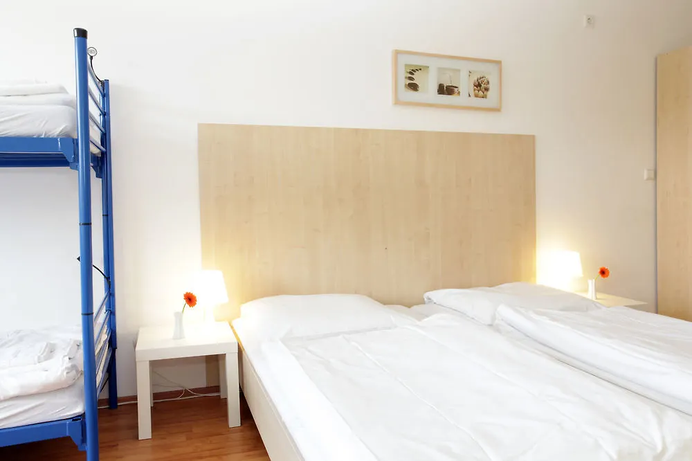 A&O Duesseldorf Hauptbahnhof Hotel