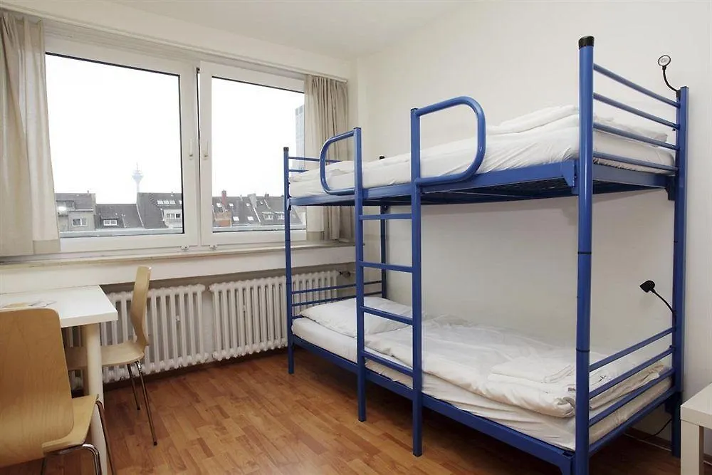 Hotel A&O Duesseldorf Hauptbahnhof Germania
